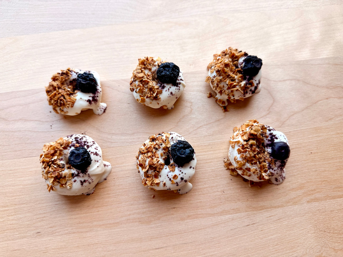 Blueberry Crumble Minis
