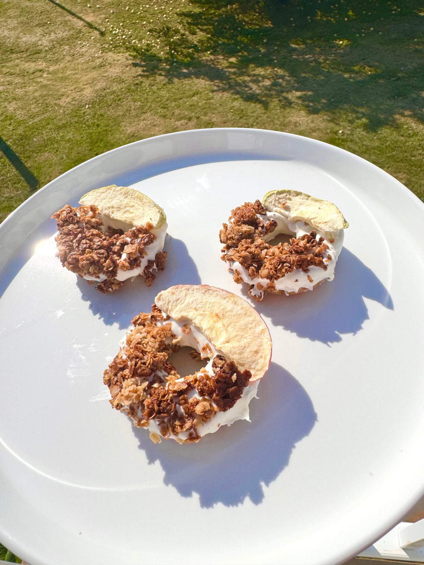 Apple Crumble Doughnuts